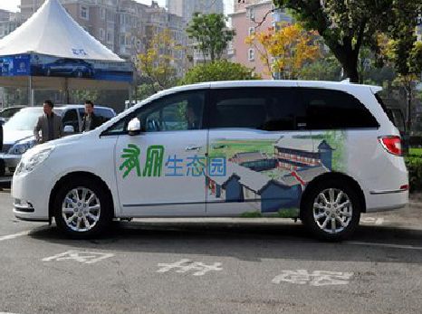 宁都户外车贴喷绘如何保持效果?